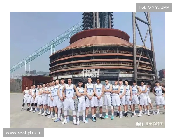 2015年北京首钢与广东队激战回顾：篮球盛宴中的精彩瞬间与战术较量